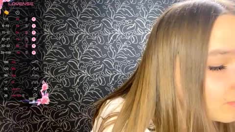 Iris online show from October 2025 09:04:02 PM