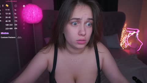 Snapshot of shame_lesss chatting on January 2025 02:08:02 PM Lessi online show from January 2025 02:08:02 PM