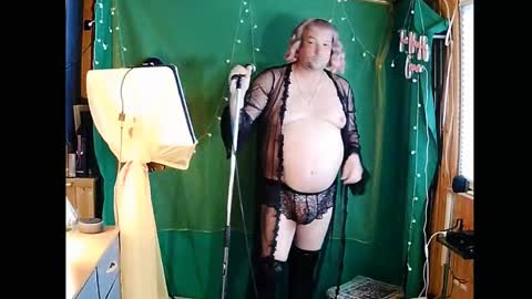 Snapshot of shamelessman96 chatting on April 2026 03:39:01 PM NakedSinger online show from April 2026 03:39:01 PM