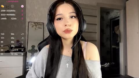 Viola online show from November 2025 06:47:01 AM