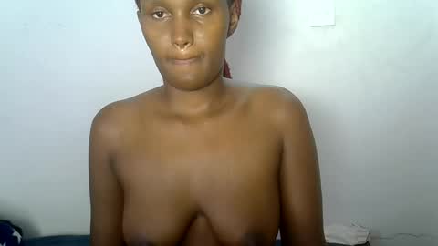 Snapshot of shanizzz chatting on June 2026 04:25:01 AM shanizz online show from June 2026 04:25:01 AM