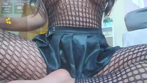 Shana online show from November 2025 03:00:01 PM