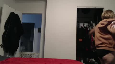 Shannon07 online show from February 2025 03:41:02 PM