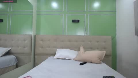  Shanon  online show from January 2025 01:45:01 AM