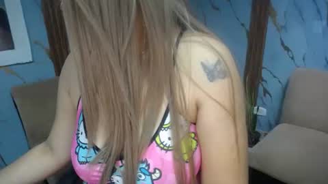 Snapshot of shantal520827 chatting on February 2026 03:57:01 PM shantal online show from February 2026 03:57:01 PM