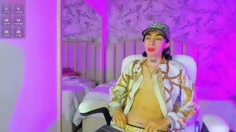 Shantal online show from December 2025 03:11:01 AM