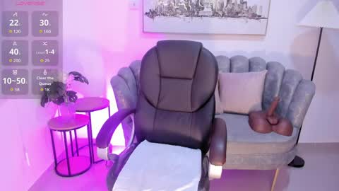 Shantall wills online show from June 2026 10:32:01 AM