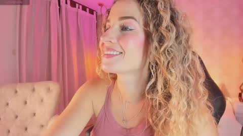Snapshot of shantalll__ chatting on April 2026 12:03:01 PM Shantal online show from April 2026 12:03:01 PM