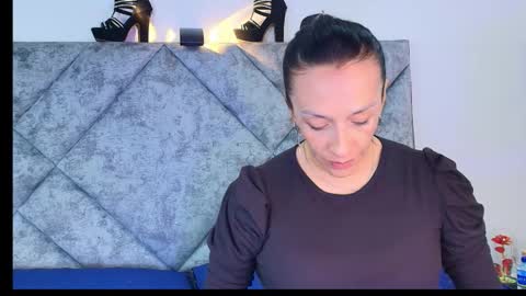 shantey online show from November 2025 11:56:02 AM