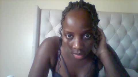 Snapshot of shantybaibe chatting on November 2025 03:33:02 PM shantybaibe online show from November 2025 03:33:02 PM