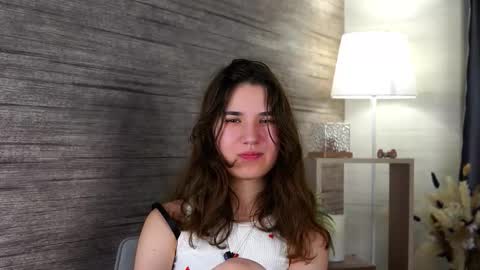 Ivy online show from October 2025 01:17:02 AM