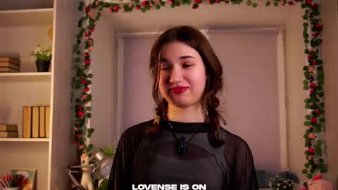 Ivy online show from December 2025 01:59:02 AM