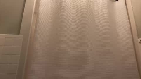 shark1865 online show from January 2025 09:50:02 PM