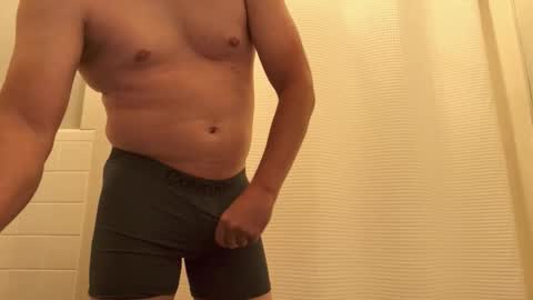 shark1865 online show from November 2025 10:10:01 PM