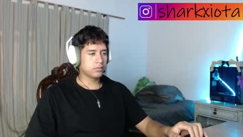 Snapshot of sharky_g chatting on October 2025 04:55:01 AM Frqnko online show from October 2025 04:55:01 AM