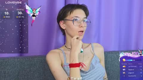 Snapshot of sharli_rose chatting on January 2025 06:27:01 PM Sharli online show from January 2025 06:27:01 PM