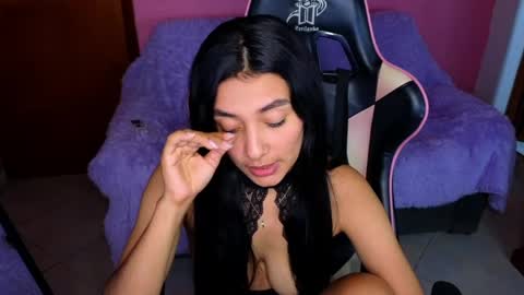 Snapshot of sharlott_pamela chatting on April 2026 02:21:01 PM Pamela online show from April 2026 02:21:01 PM