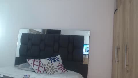 Snapshot of sharlotte__jones chatting on December 2024 05:44:01 PM Sara online show from December 2024 05:44:01 PM