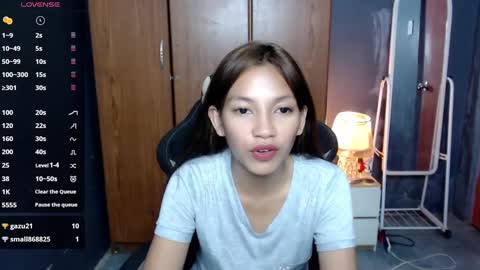 Snapshot of sharminex chatting on December 2024 04:53:01 AM sharminex online show from December 2024 04:53:01 AM