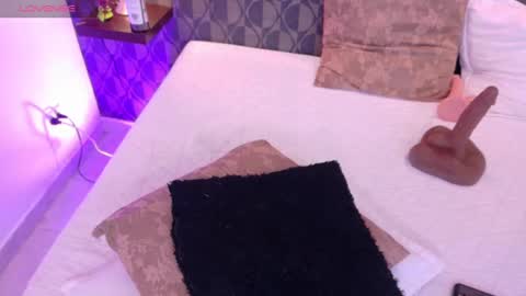 Sharom  online show from January 2025 10:46:02 PM