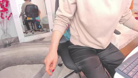 Sharon online show from December 2025 11:50:01 AM