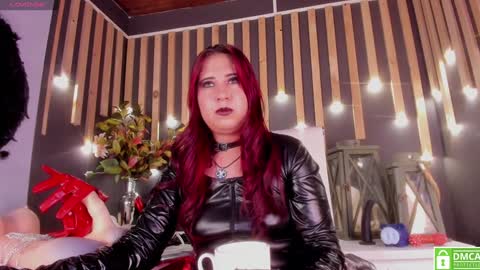 Snapshot of sharoon_gold chatting on January 2025 03:00:02 AM Your mistress Sharon online show from January 2025 03:00:02 AM