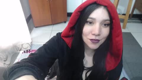 Snapshot of sharoonnn34 chatting on February 2025 06:57:02 PM SHAROON online show from February 2025 06:57:02 PM