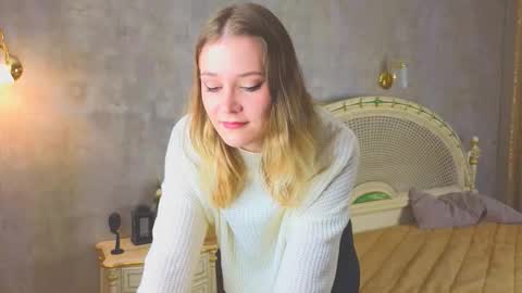 Snapshot of shaunaheiple chatting on November 2025 04:12:02 AM Alexandra online show from November 2025 04:12:02 AM