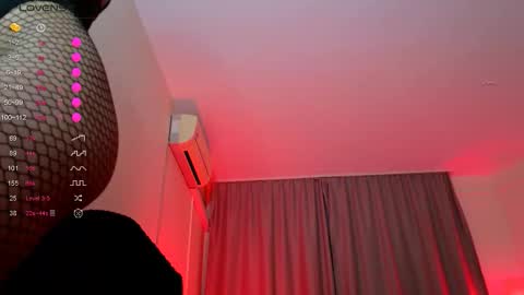 Shay online show from October 2025 03:18:02 AM