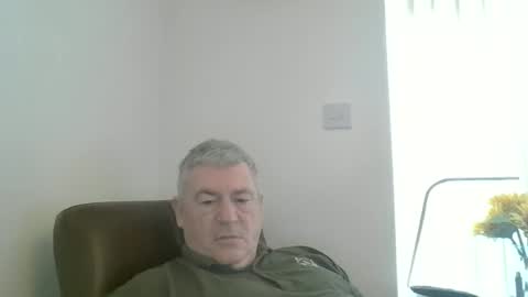 Snapshot of she52 chatting on December 2024 08:32:02 AM she52 online show from December 2024 08:32:02 AM