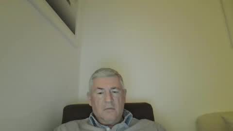 Snapshot of she52 chatting on November 2025 04:40:01 PM she52 online show from November 2025 04:40:01 PM