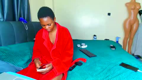 shee13 online show from January 2026 10:57:02 PM