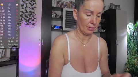 Sheila GMT 2 Tuesday Wednesday Friday Saturday Sunday- 8  5  online show from February 2026 04:46:01 AM