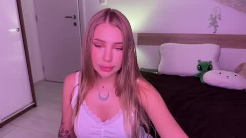 Lilith online show from May 2026 07:23:02 PM