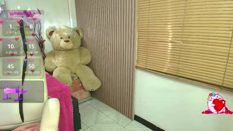 Shelby cute  online show from February 2025 11:15:01 PM