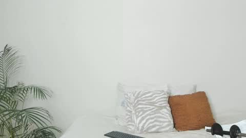 Snapshot of sherlyn_adams69 chatting on December 2024 07:24:01 PM Sherlyn Adams online show from December 2024 07:24:01 PM