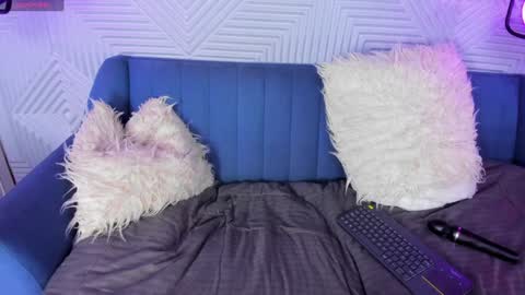 Snapshot of sherydan_love chatting on February 2025 02:15:02 PM mia online show from February 2025 02:15:02 PM