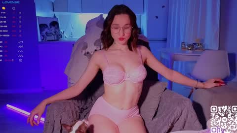 Sheyli online show from December 2024 02:41:02 PM