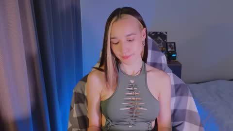 Sheyli online show from December 2025 12:23:02 PM