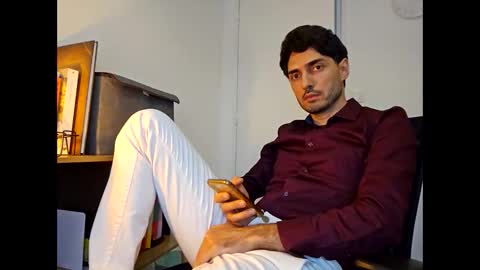 Snapshot of shhervin chatting on May 2026 01:37:02 PM shhervin online show from May 2026 01:37:02 PM