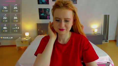 Snapshot of shiny_lisss chatting on May 2026 01:47:01 AM Lisa online show from May 2026 01:47:01 AM