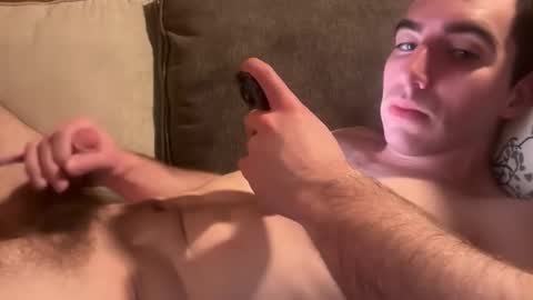 Snapshot of shirtlesshunk15 chatting on February 2026 12:41:01 AM shirtlesshunk15 online show from February 2026 12:41:01 AM