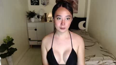 Snapshot of shivvariana_manflayer chatting on July 2026 08:35:01 PM WET AND WILD YHANNA online show from July 2026 08:35:01 PM
