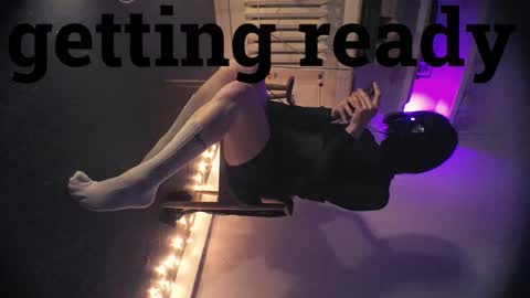 Snapshot of shoes_europe chatting on November 2025 04:51:02 PM Vara online show from November 2025 04:51:02 PM