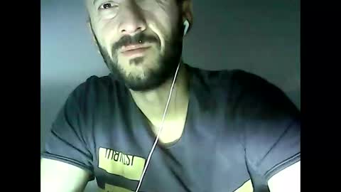 shooter_coool online show from October 2025 10:18:02 PM