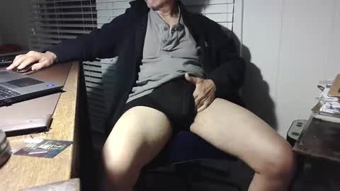 nikolas send dm for an appointment online show from November 2025 01:29:02 AM