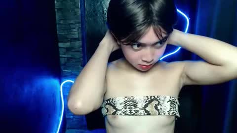 shopa_xiana online show from September 2025 12:26:02 AM