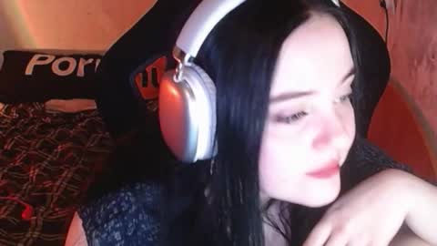 Snapshot of show_for_you chatting on November 2025 06:29:02 PM show_for_you online show from November 2025 06:29:02 PM