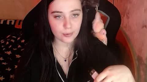 Snapshot of show_for_you chatting on December 2025 04:57:01 PM show_for_you online show from December 2025 04:57:01 PM