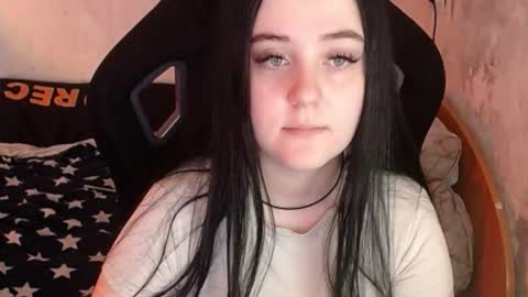 Snapshot of show_for_you chatting on January 2026 07:45:02 AM show_for_you online show from January 2026 07:45:02 AM